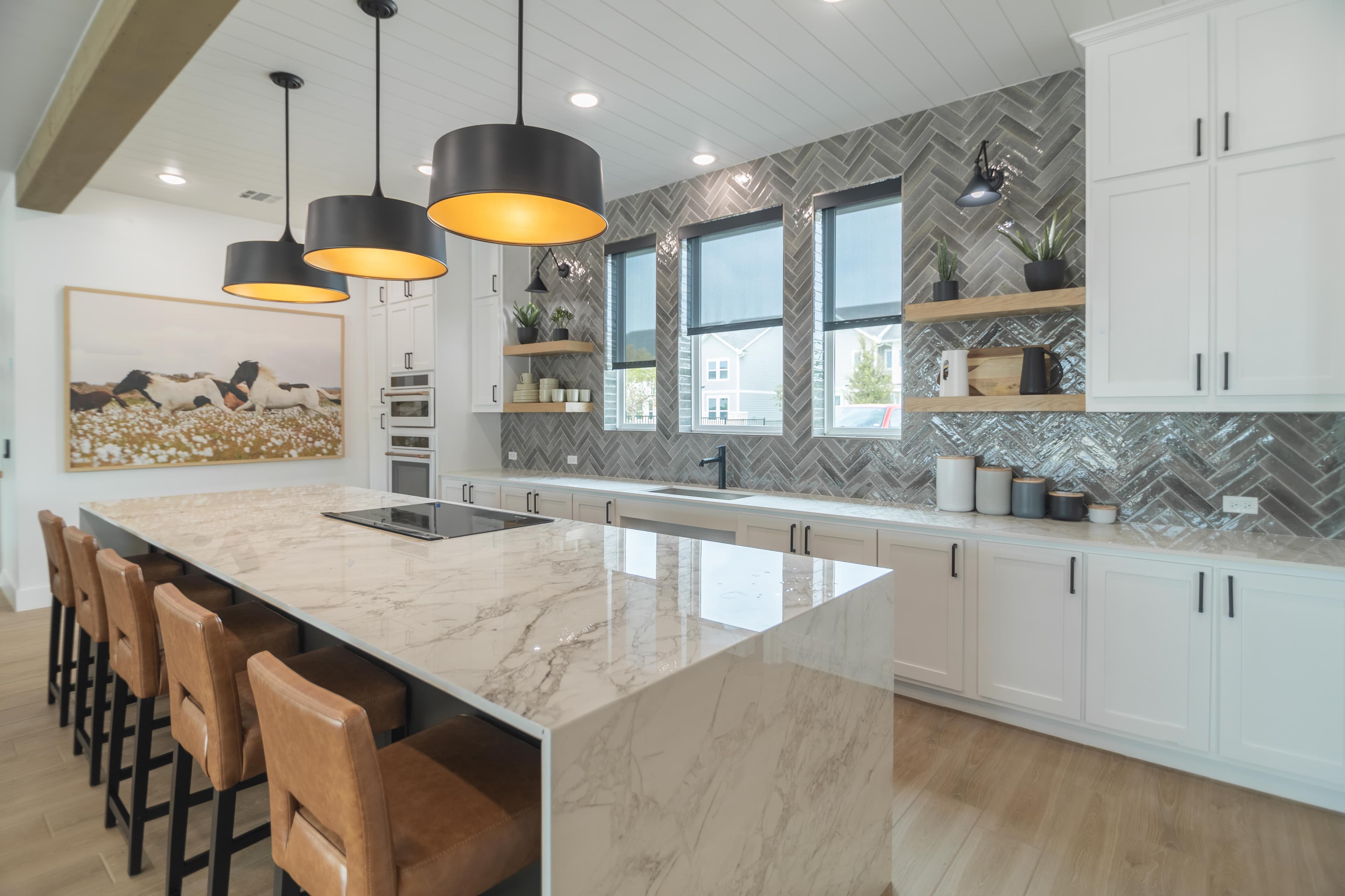 CARMEL VILLAS - Image 11