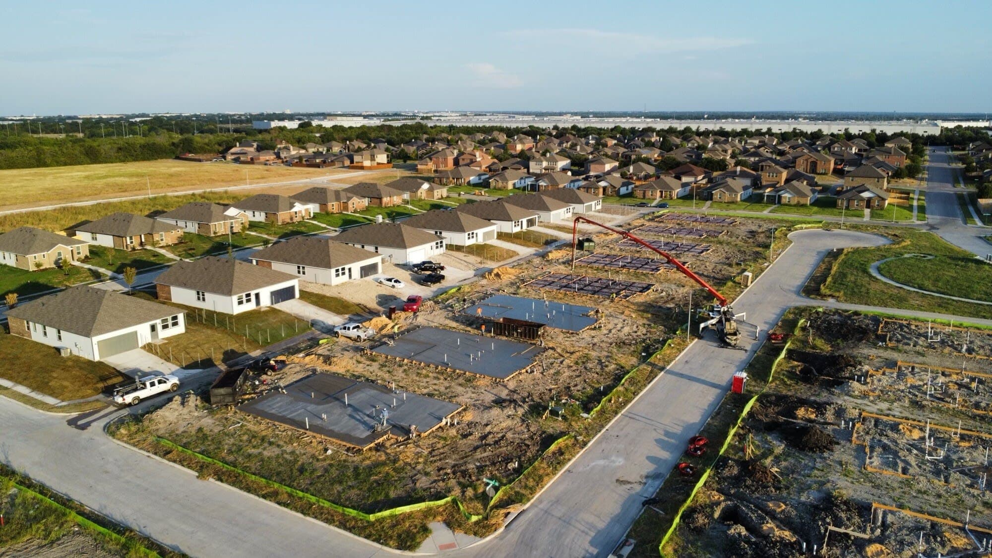 CARMEL VILLAS - Image 16